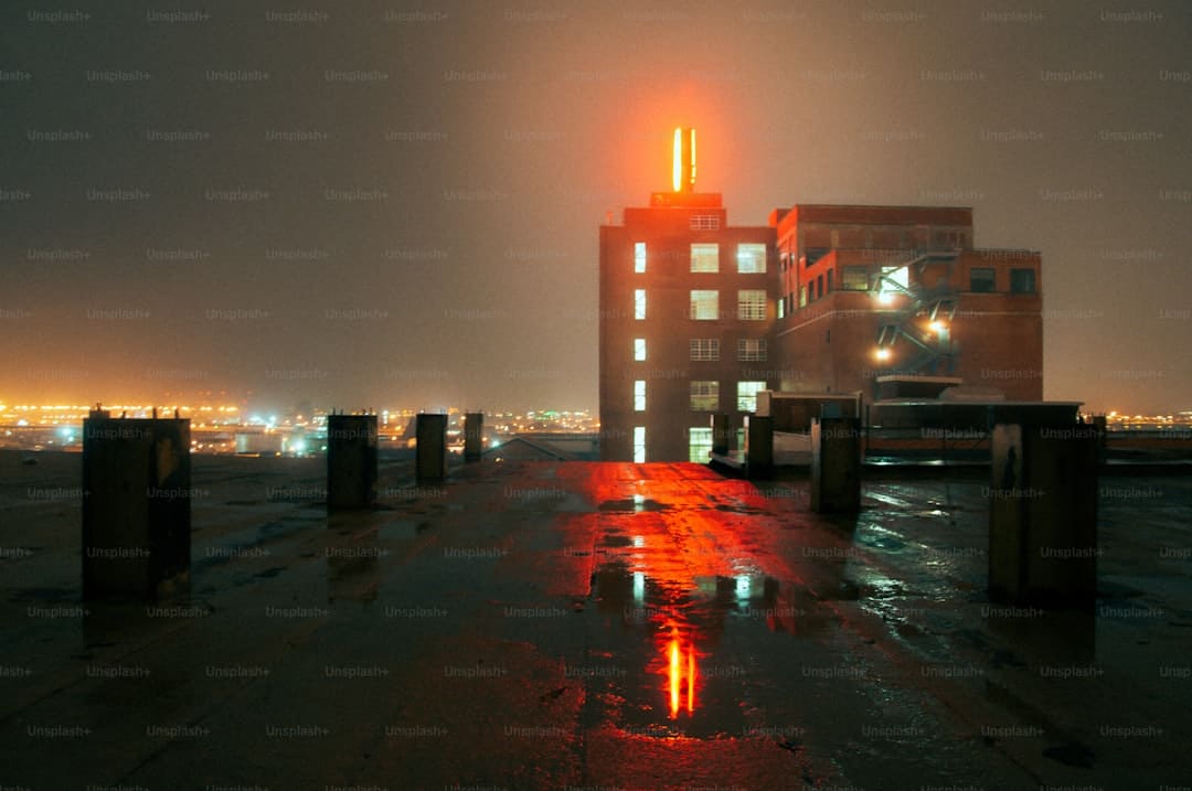 云霄县召开强降雨防范应对工作复盘会